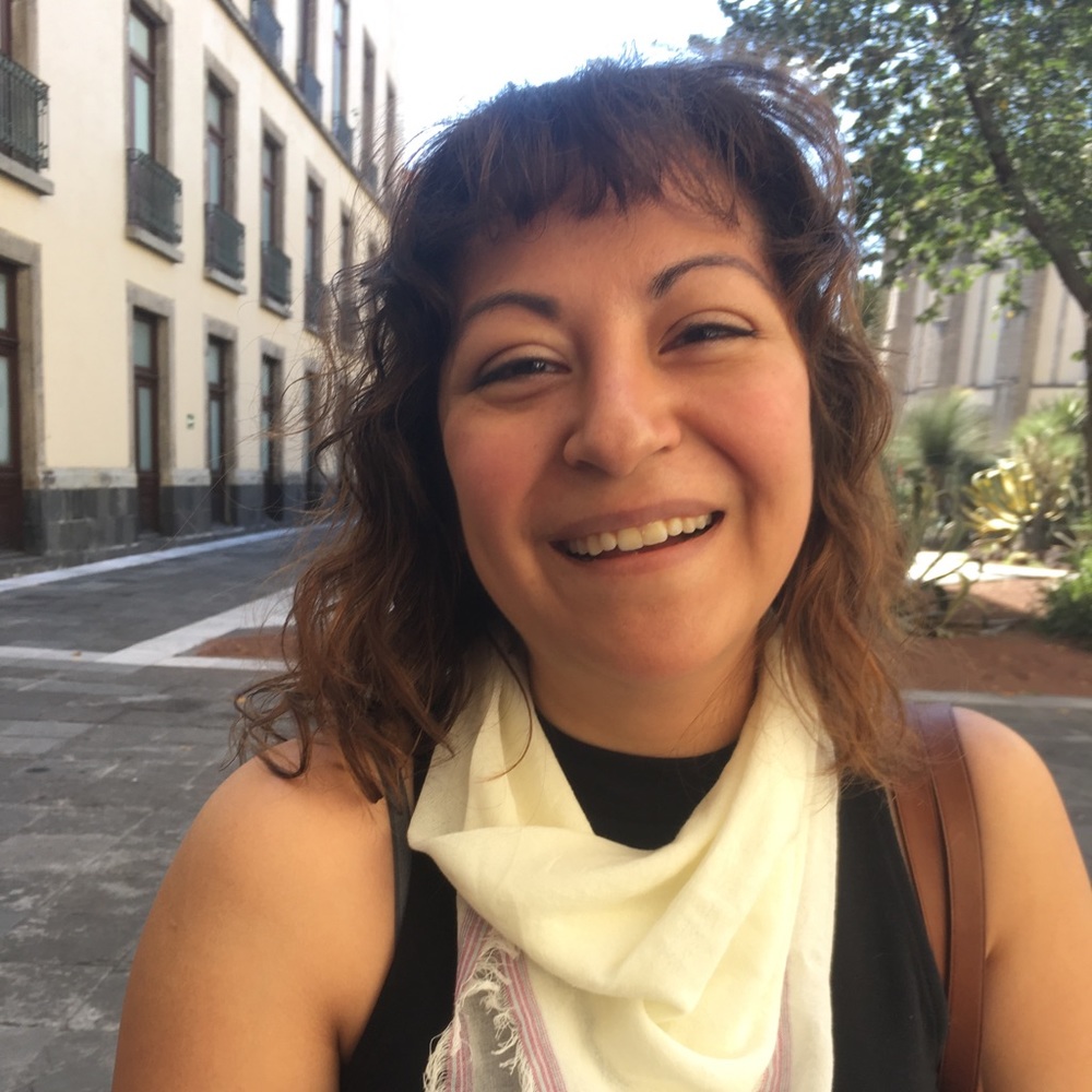 Meet your Posher, Lluvialy